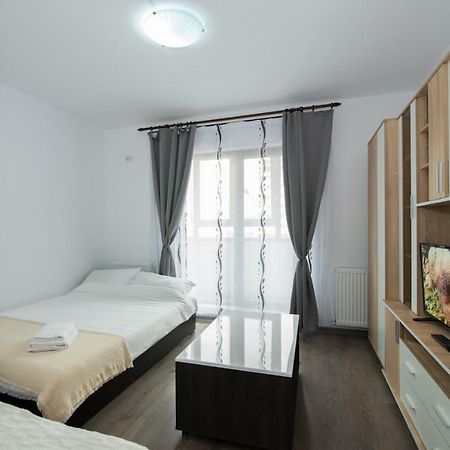 Apartmán Rezident Militari Chiajna Exteriér fotografie