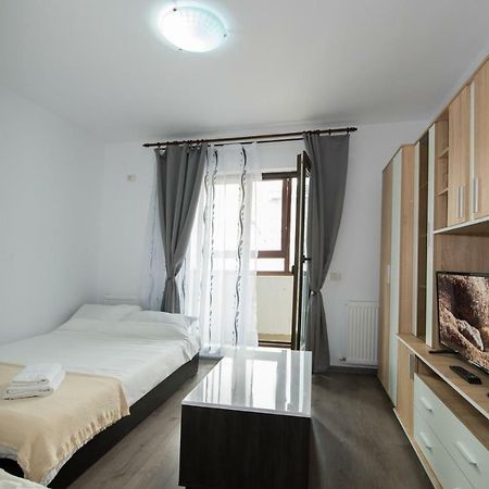 Apartmán Rezident Militari Chiajna Exteriér fotografie